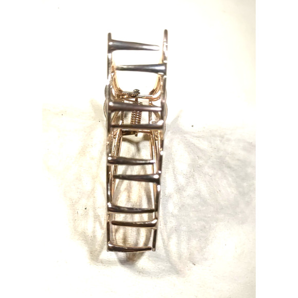 Butterfly Wings Gold Tone Alligator Clip Barrette Metal - Picture 4 of 6